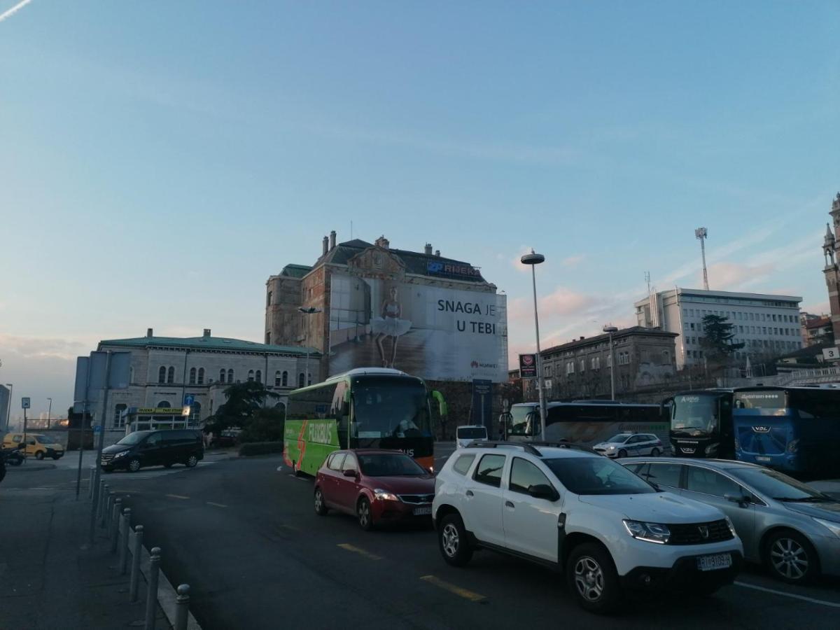 Apartman Zabica Appartement Rijeka Buitenkant foto